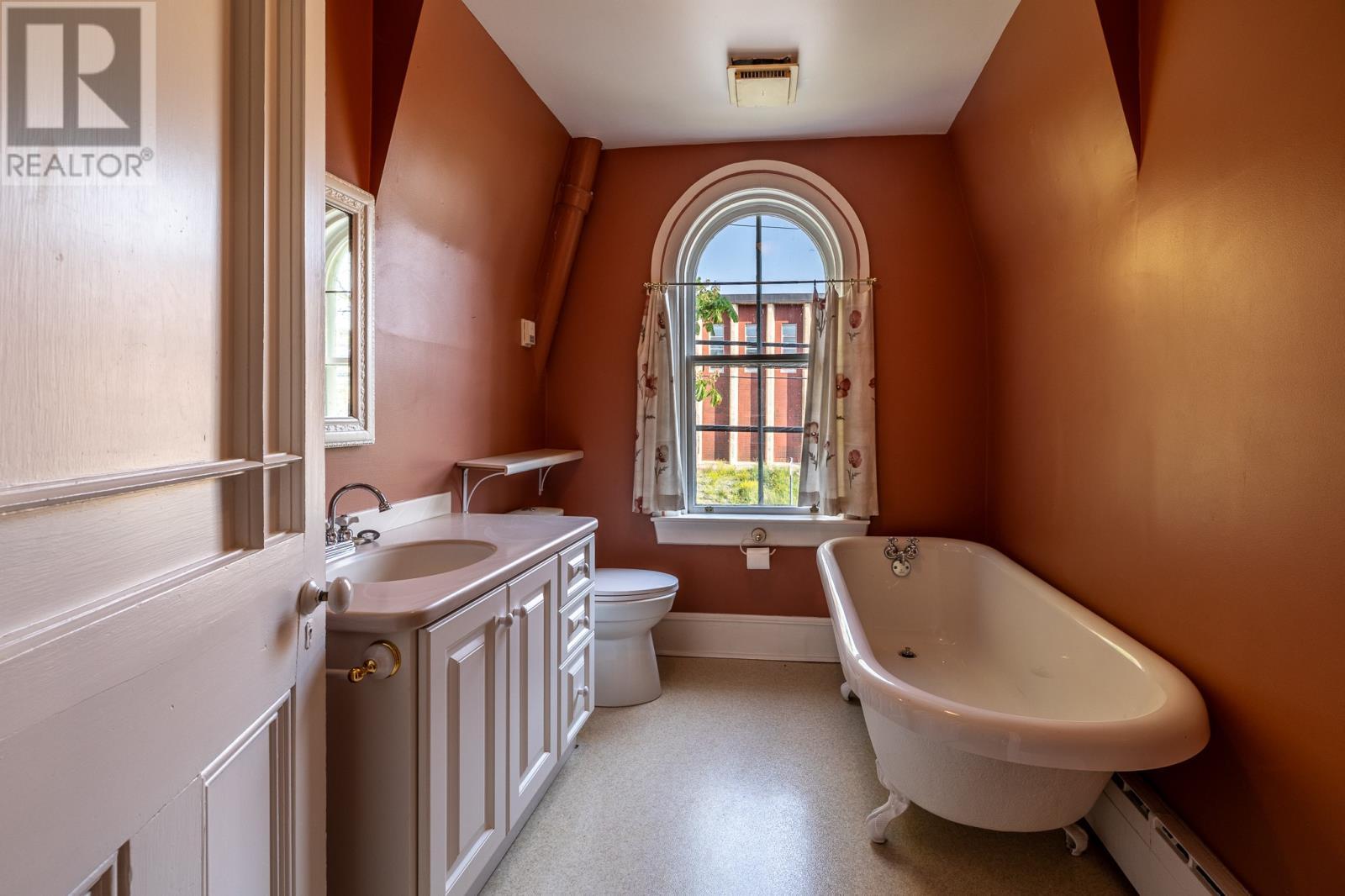 93 Forest Road, St. John'S, NL