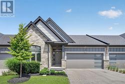 24 PEACHTREE LANE Niagara-On-The-Lake (Virgil), ON L0S 1T0