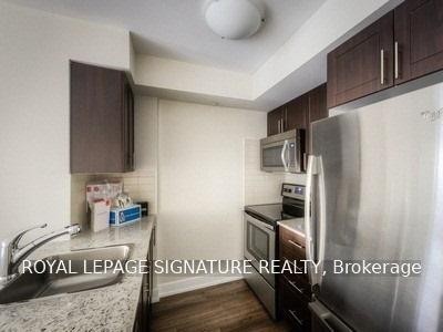 821-2 Eva Road, Toronto, ON - Indoor Photo Showing Kitchen