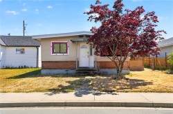 2679 4th Ave Port Alberni, BC V9Y 2C4