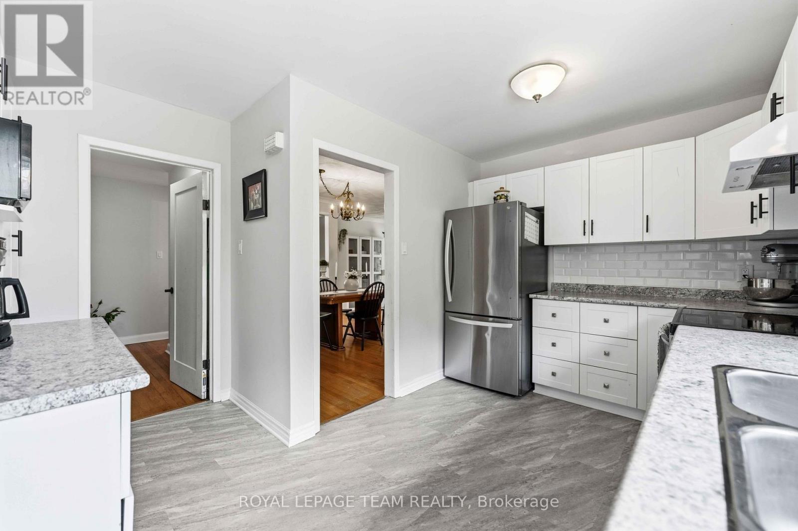 1155 Agincourt Road, Ottawa, ON