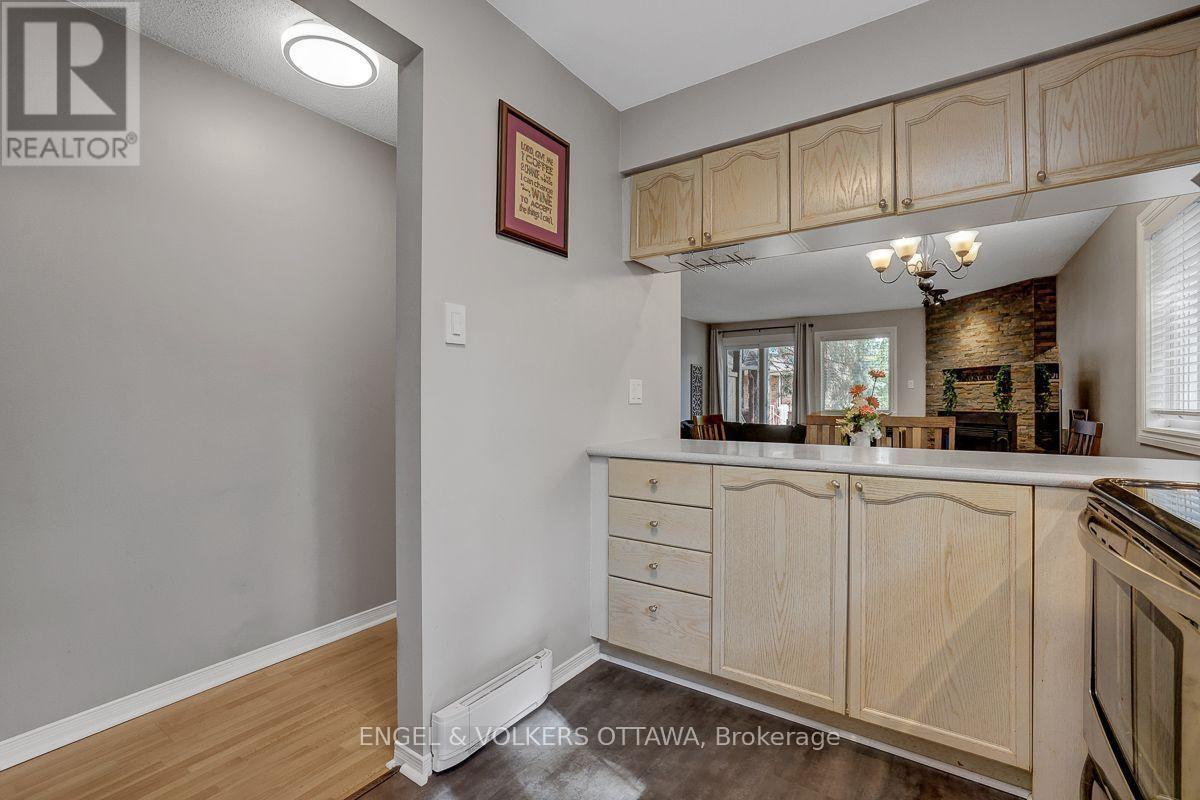 382 Briston Private, Ottawa, ON