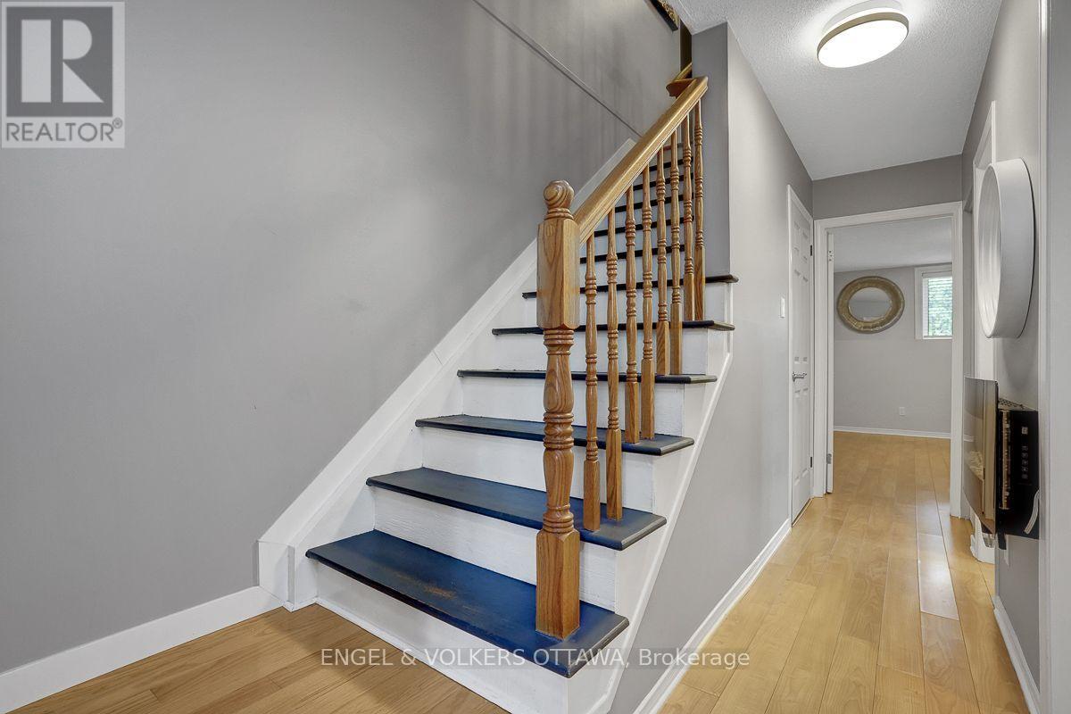 382 Briston Private, Ottawa, ON