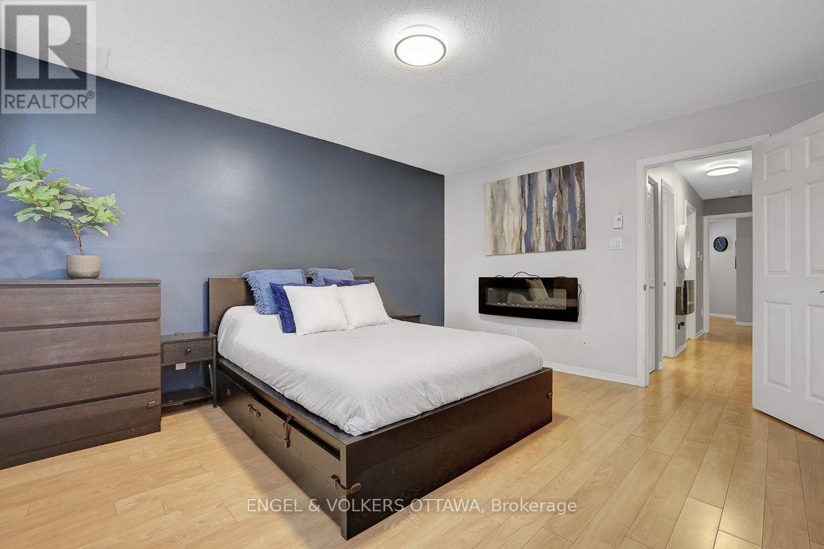 382 Briston Private, Ottawa, ON