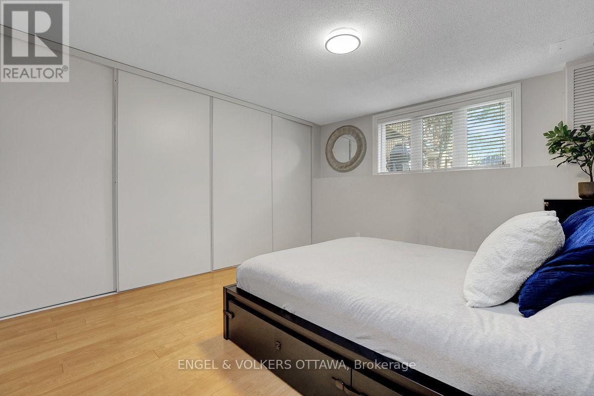 382 Briston Private, Ottawa, ON