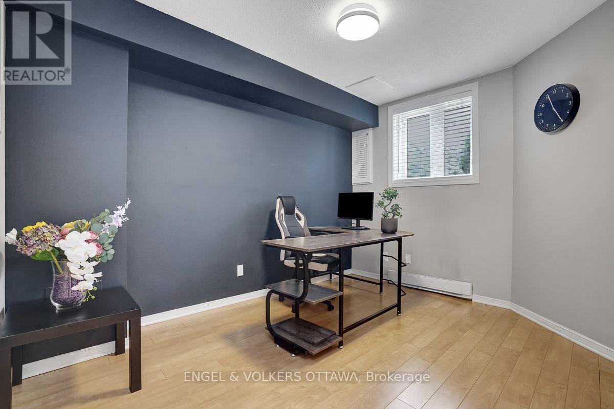 382 Briston Private, Ottawa, ON