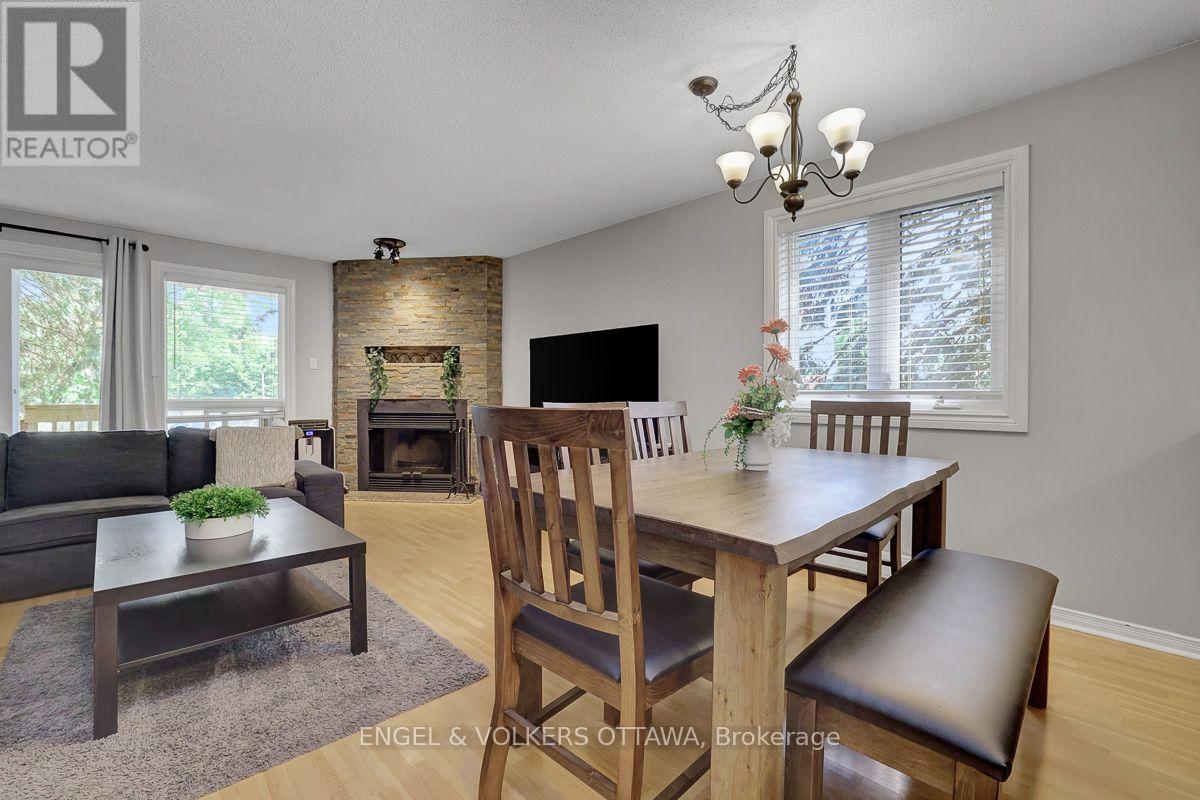 382 Briston Private, Ottawa, ON