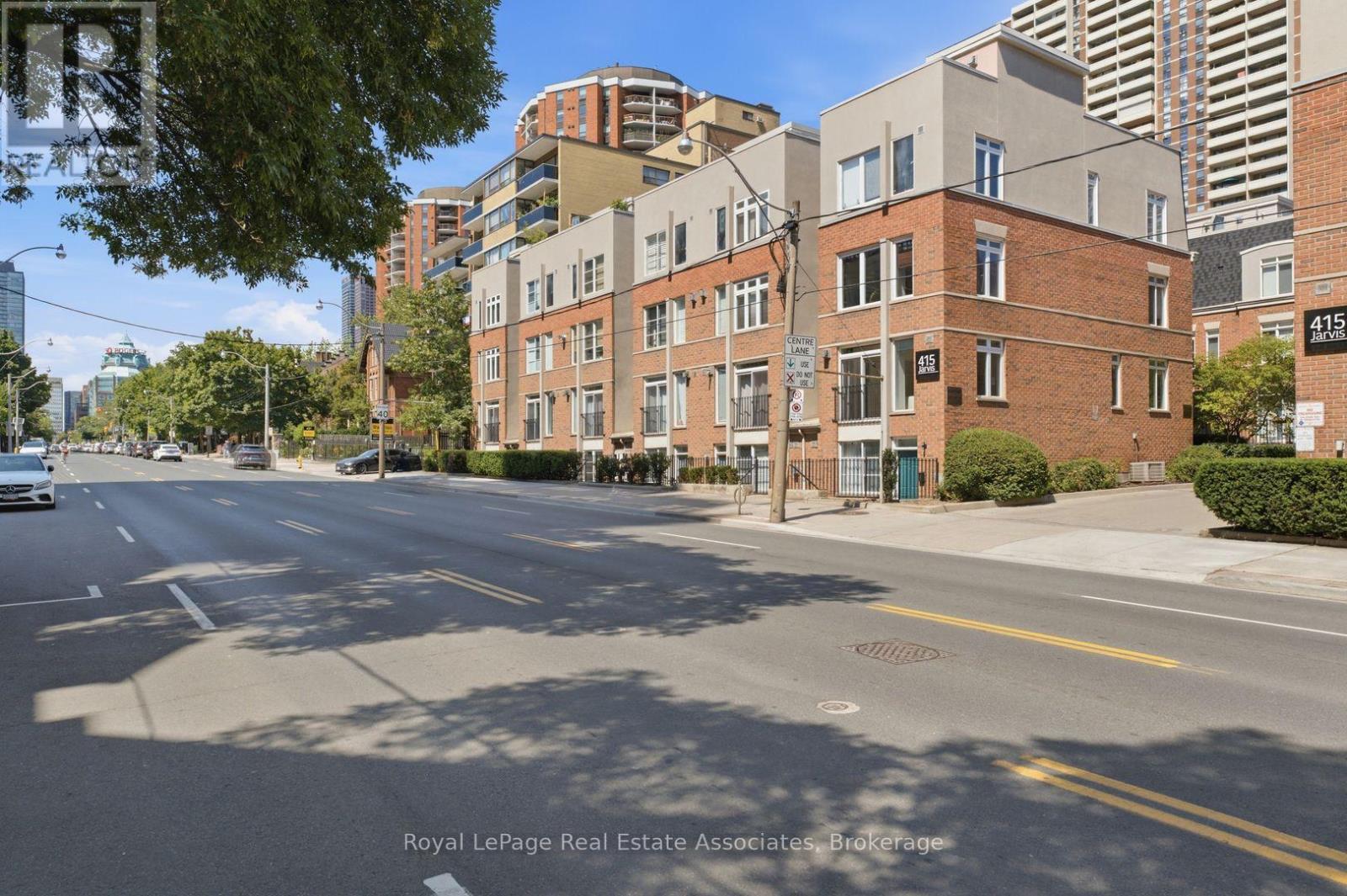 206 - 415 Jarvis Street, Toronto, ON