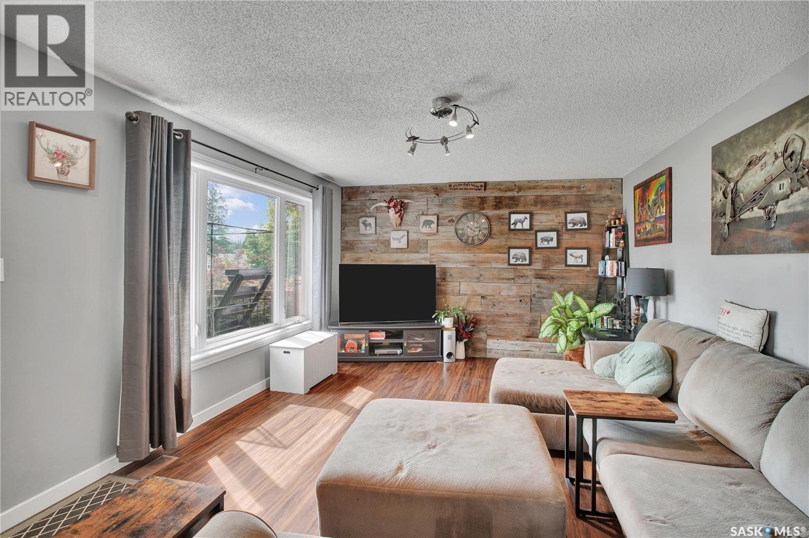 1515 Crerar Drive, Saskatoon, SK