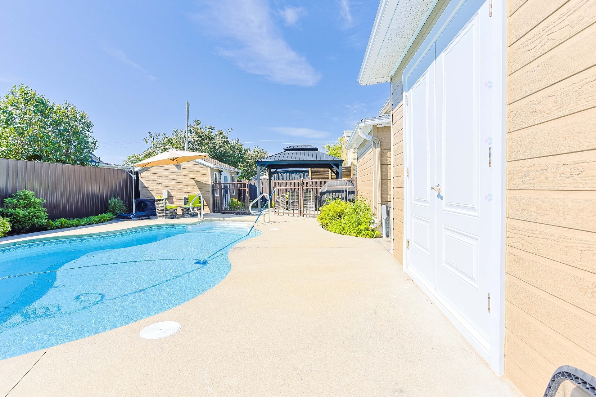 Pool - 175 121E Rue, Shawinigan, QC - Outdoor With In Ground Pool