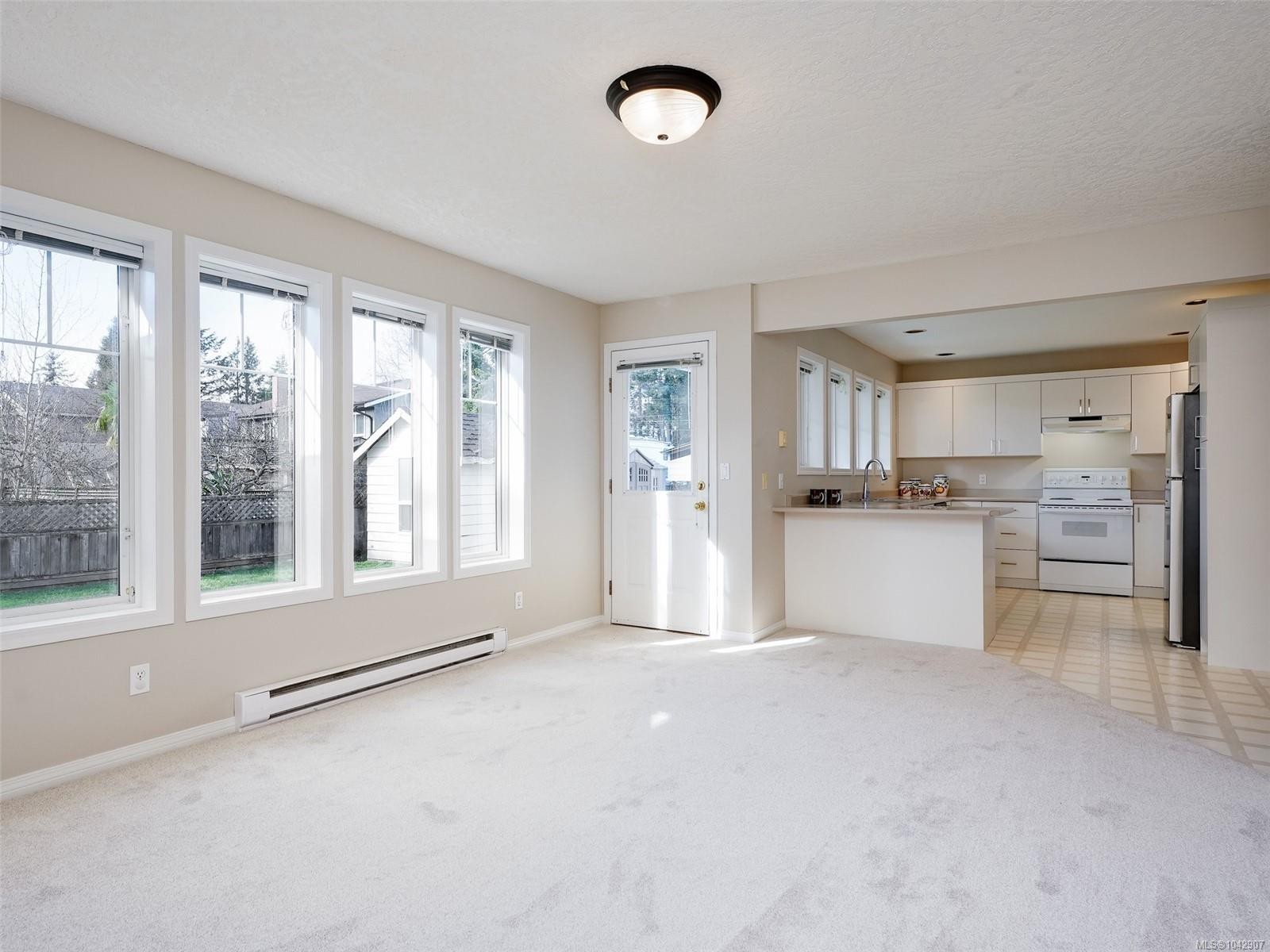 9524 Greenglade Rd, Sidney, BC