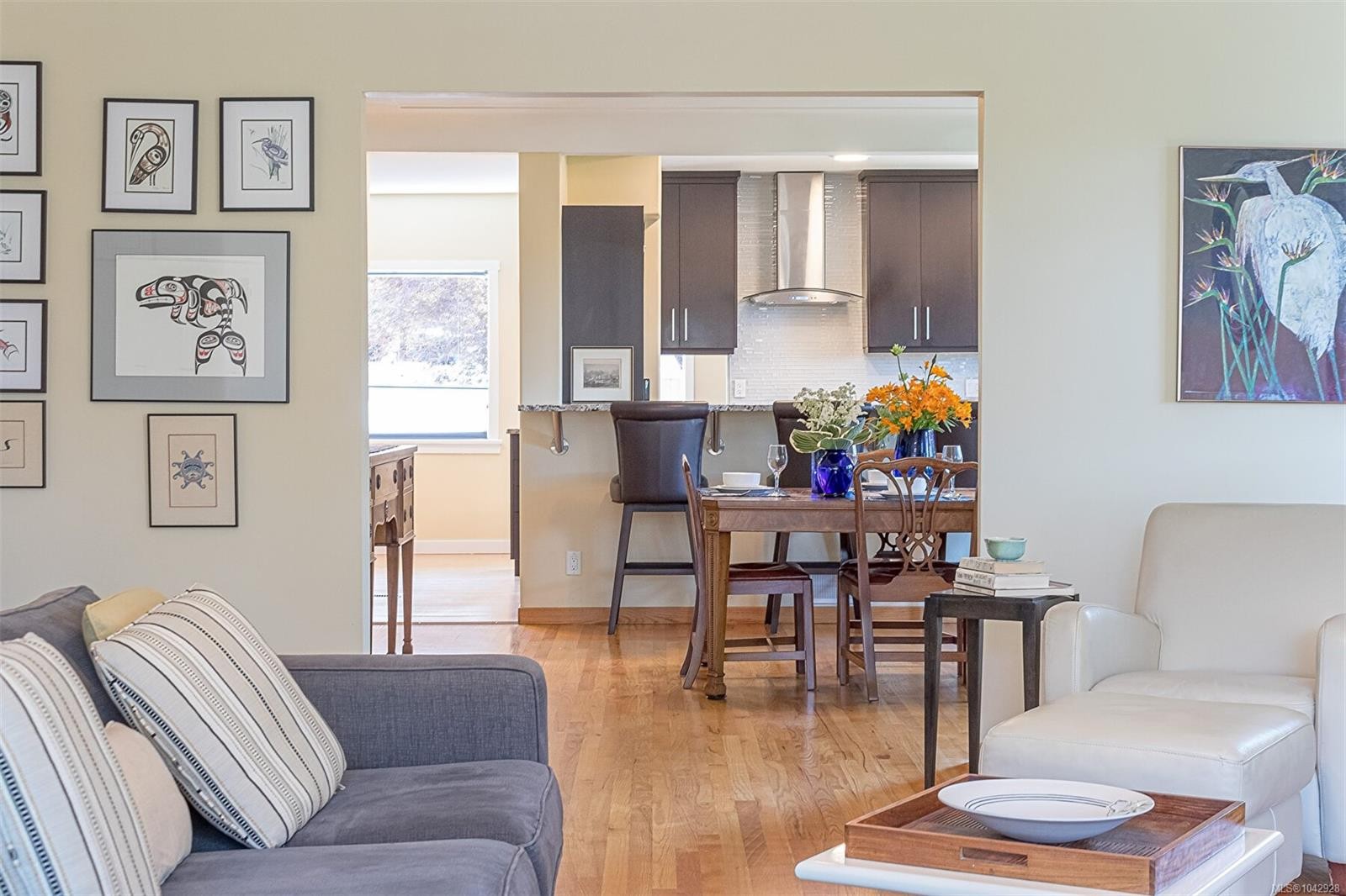 1 Briar Pl, Victoria, BC