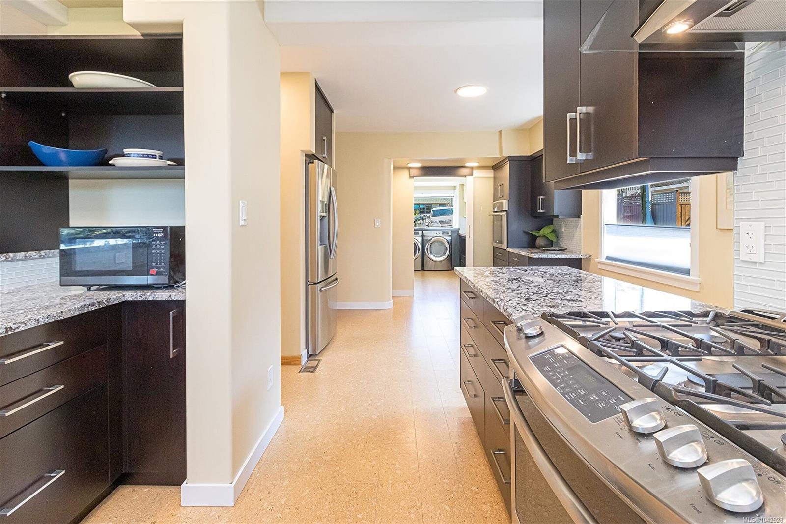 1 Briar Pl, Victoria, BC