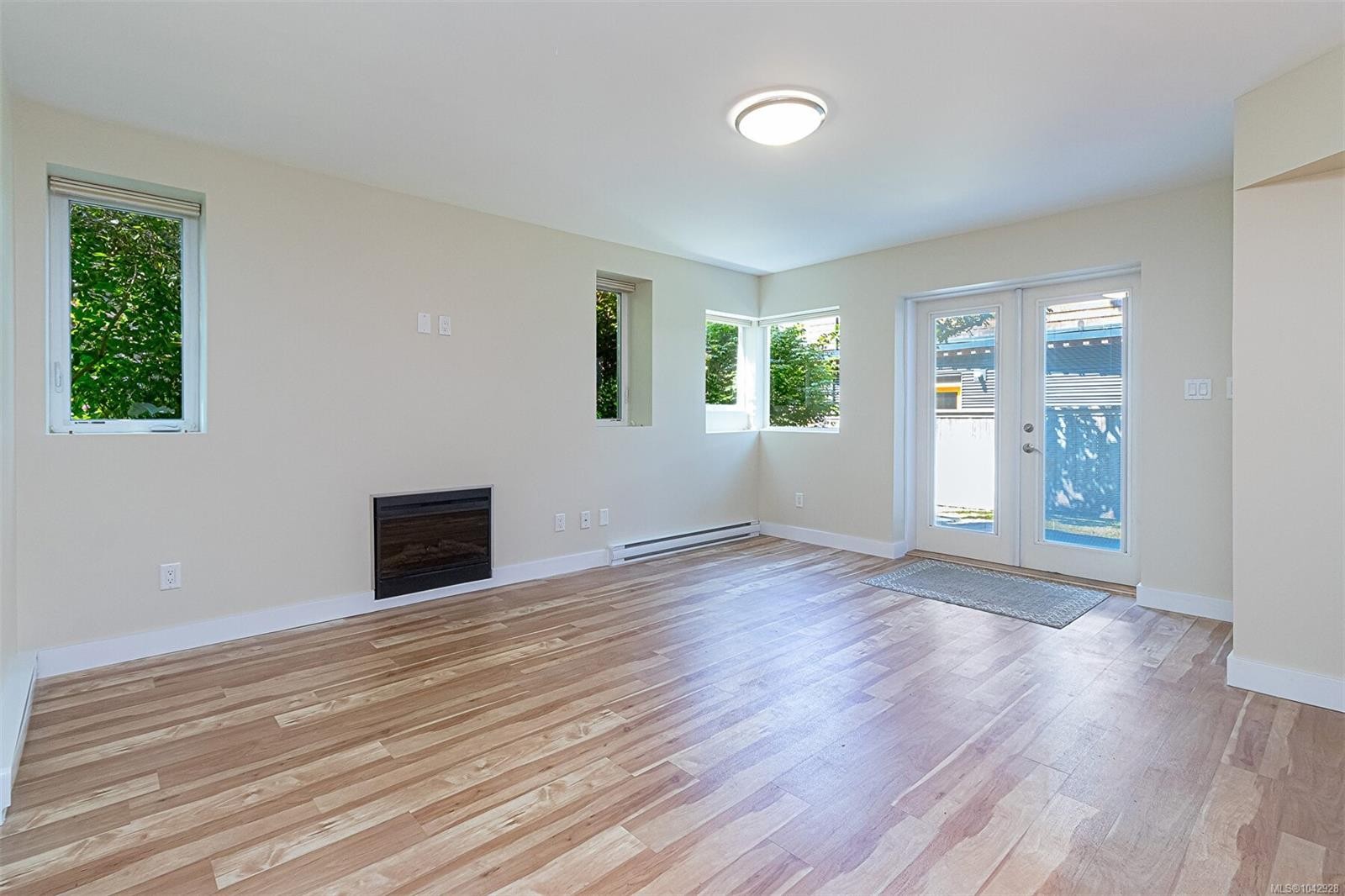 1 Briar Pl, Victoria, BC