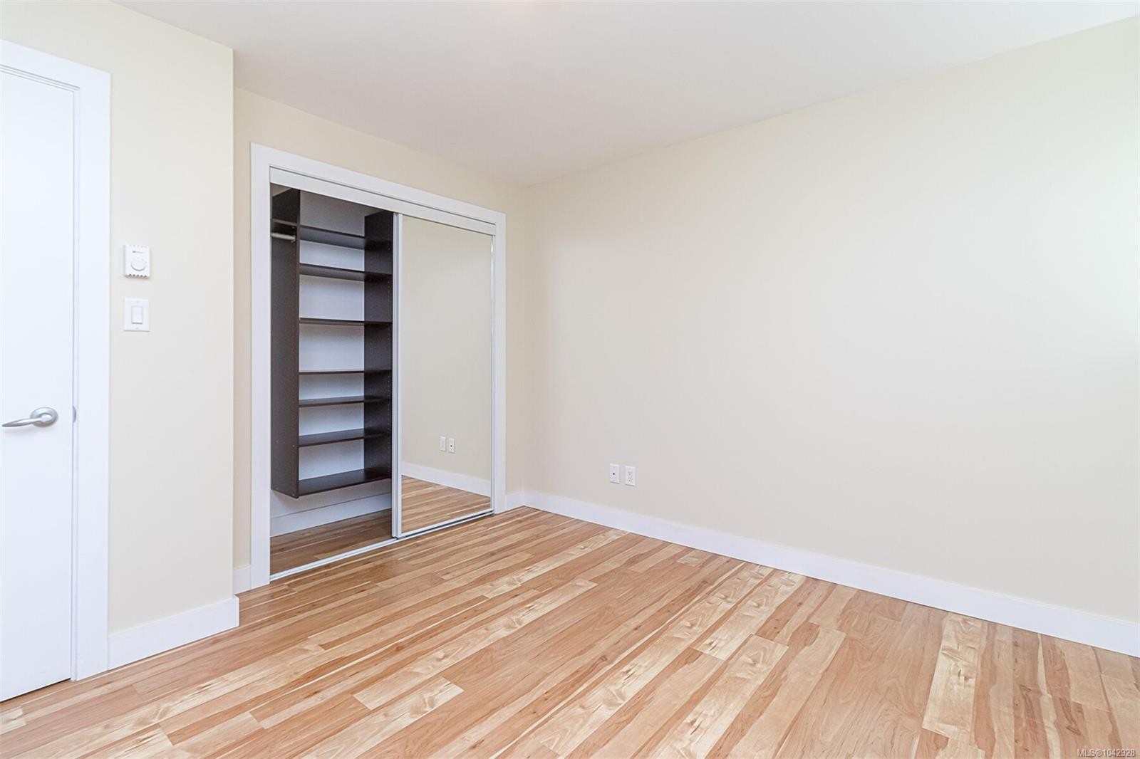1 Briar Pl, Victoria, BC