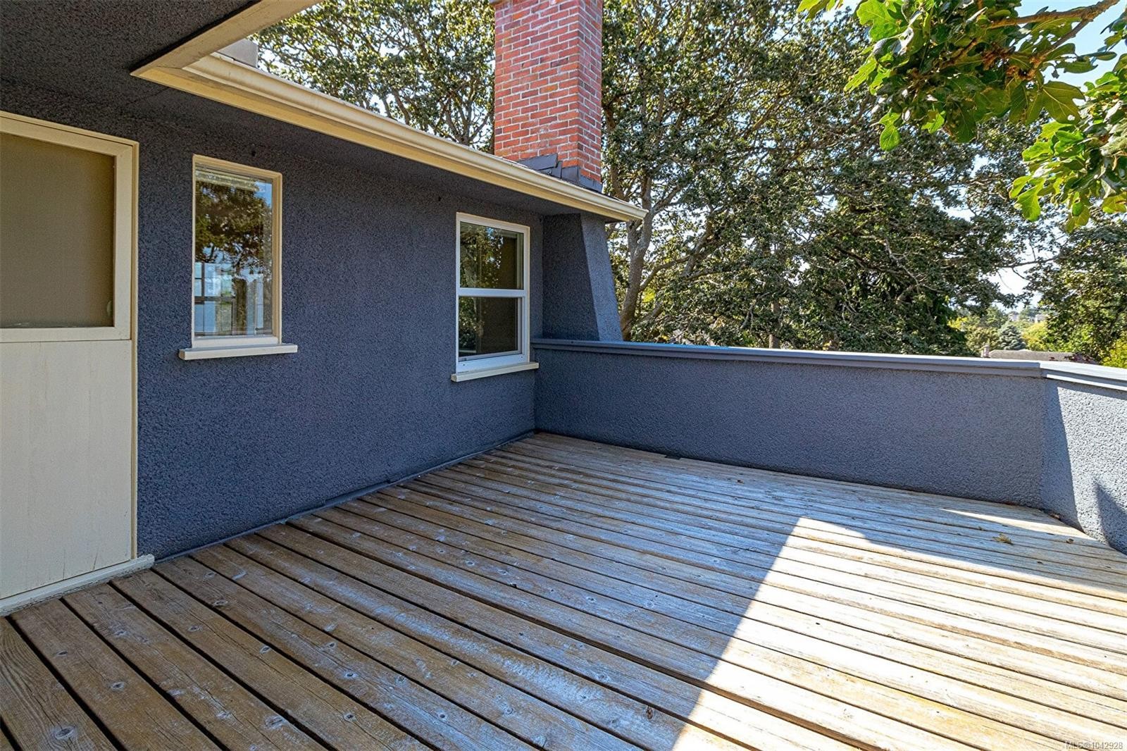 1 Briar Pl, Victoria, BC