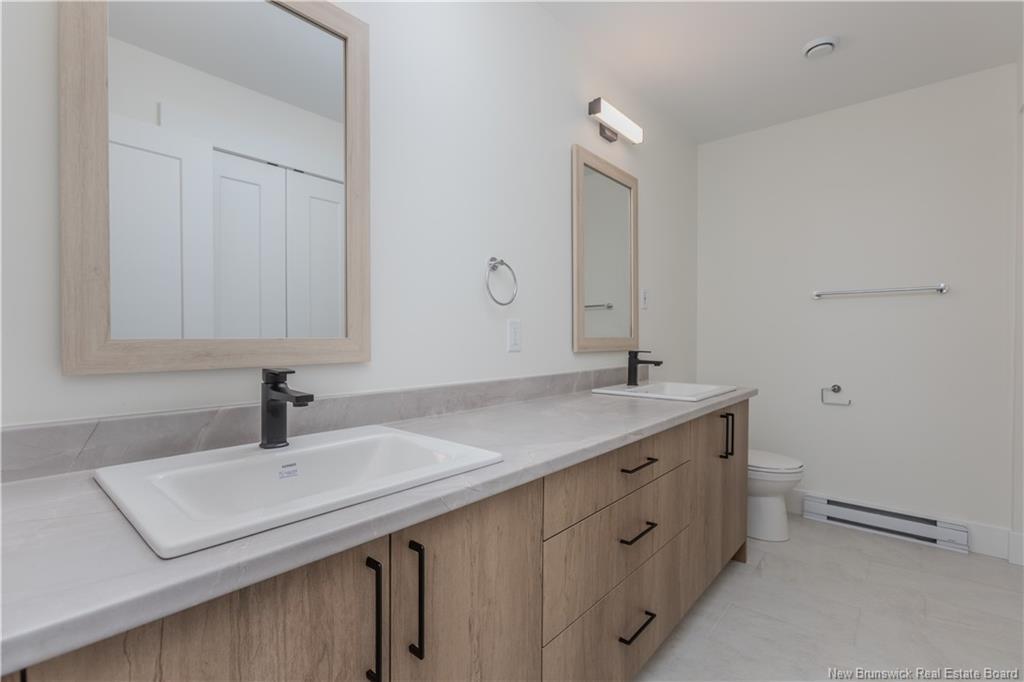 220 Gould, Dieppe, NB