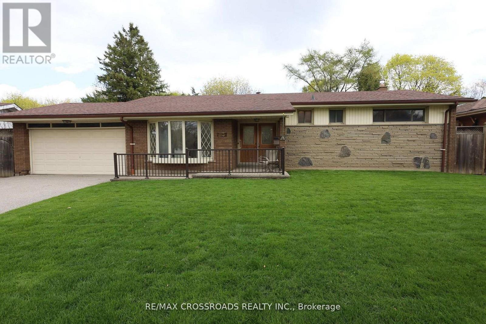 83 Pegasus Trail, Toronto, ON