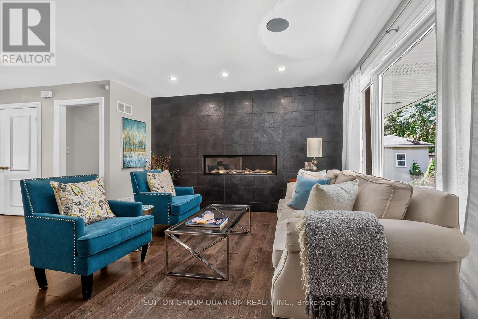 2233 Oneida Crescent, Mississauga, ON