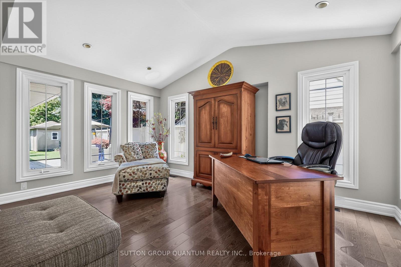 2233 Oneida Crescent, Mississauga, ON