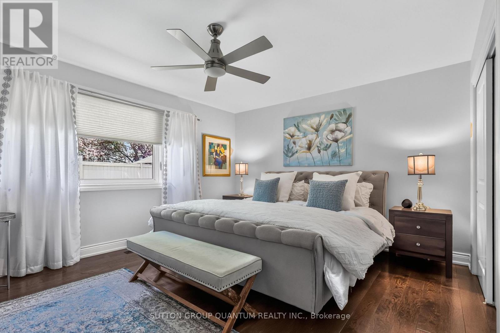 2233 Oneida Crescent, Mississauga, ON