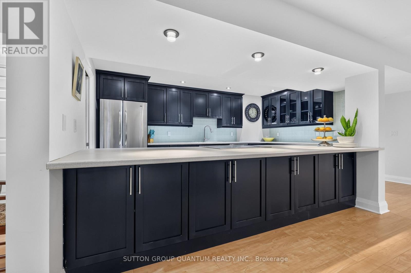 2233 Oneida Crescent, Mississauga, ON