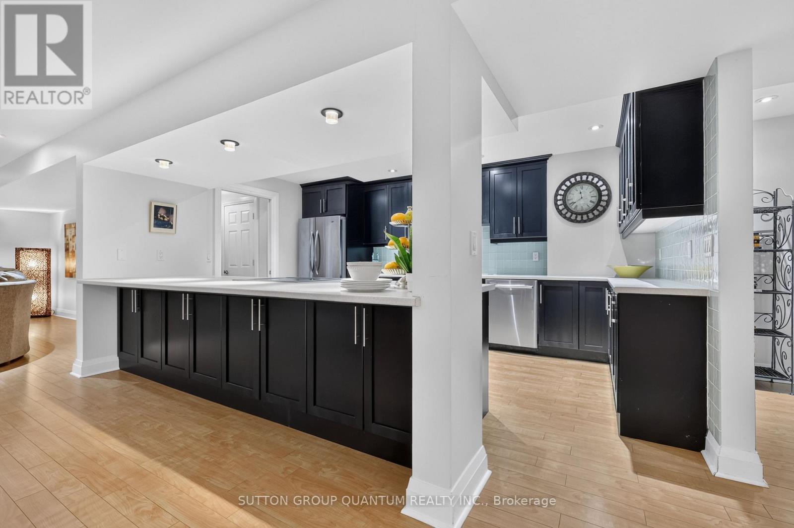 2233 Oneida Crescent, Mississauga, ON