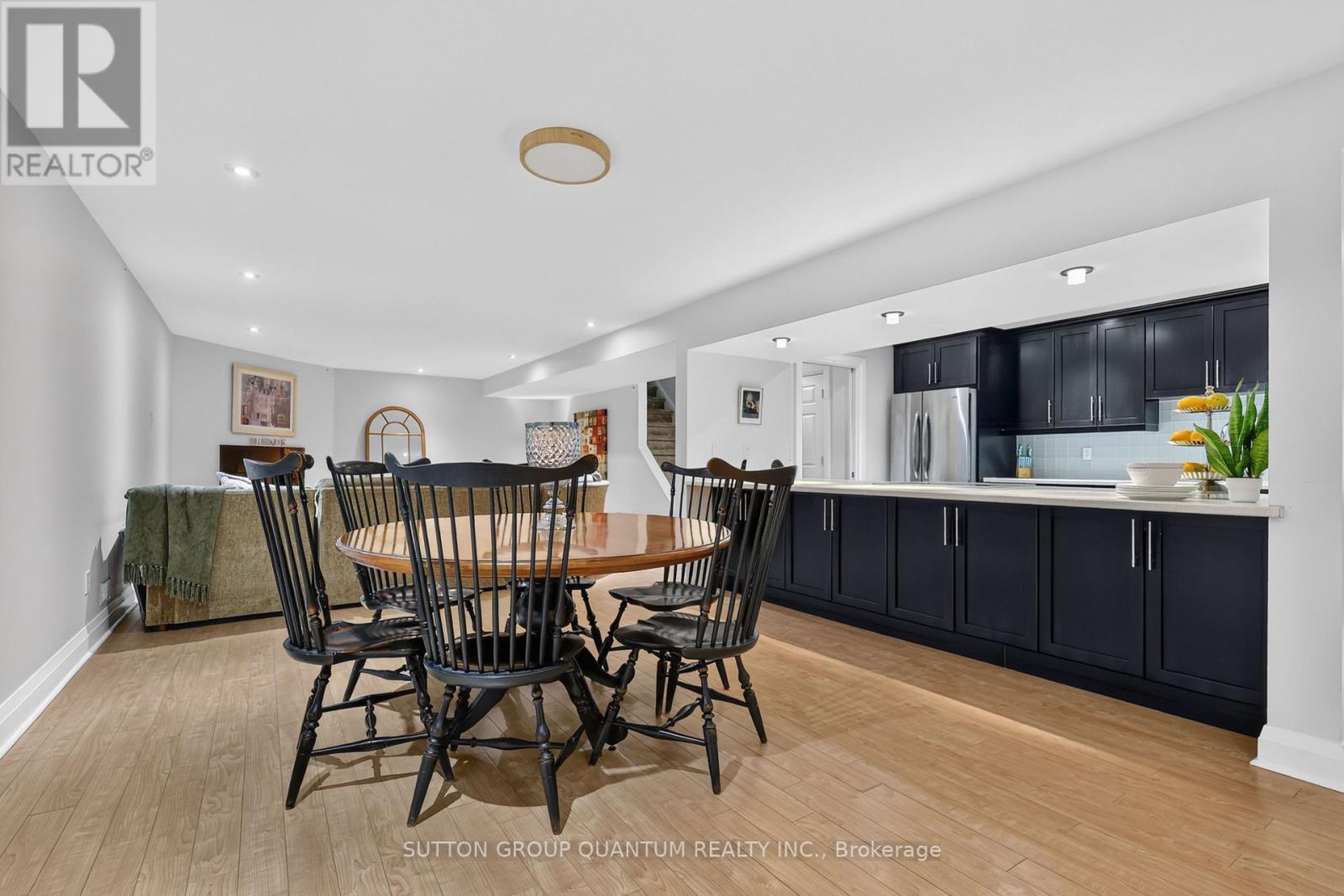 2233 Oneida Crescent, Mississauga, ON