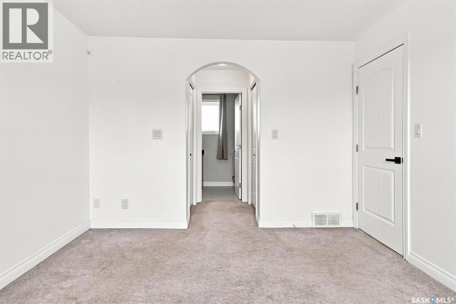 6 118 Hampton Circle, Saskatoon, SK