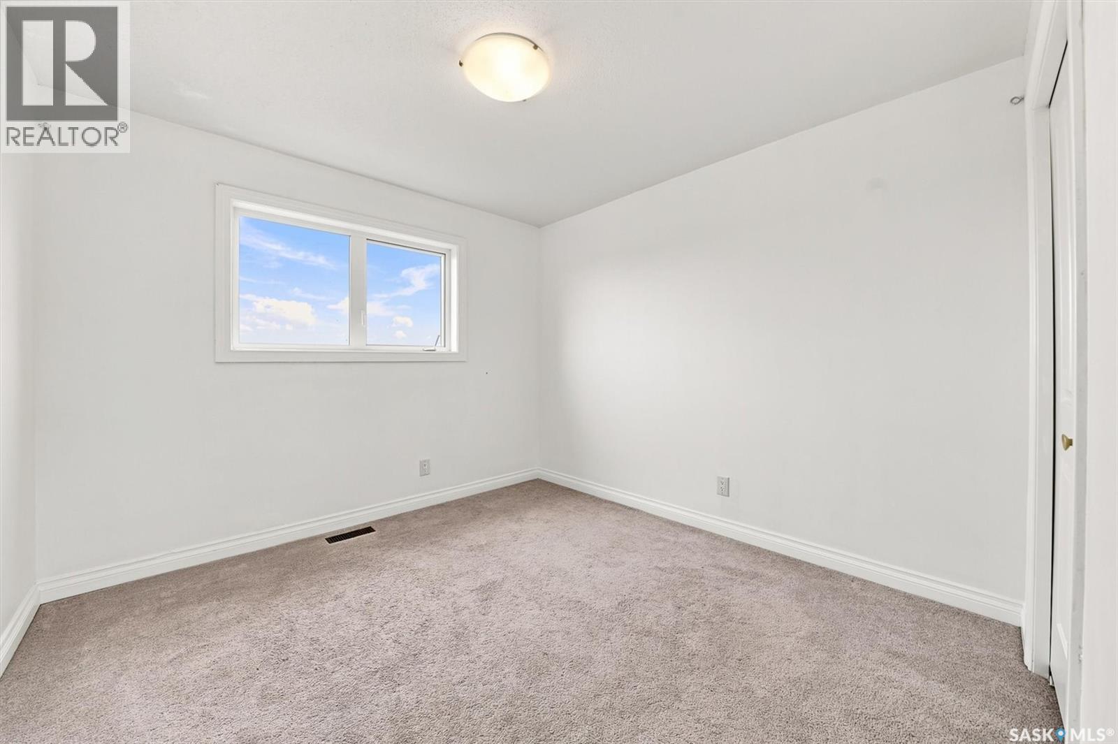6 118 Hampton Circle, Saskatoon, SK
