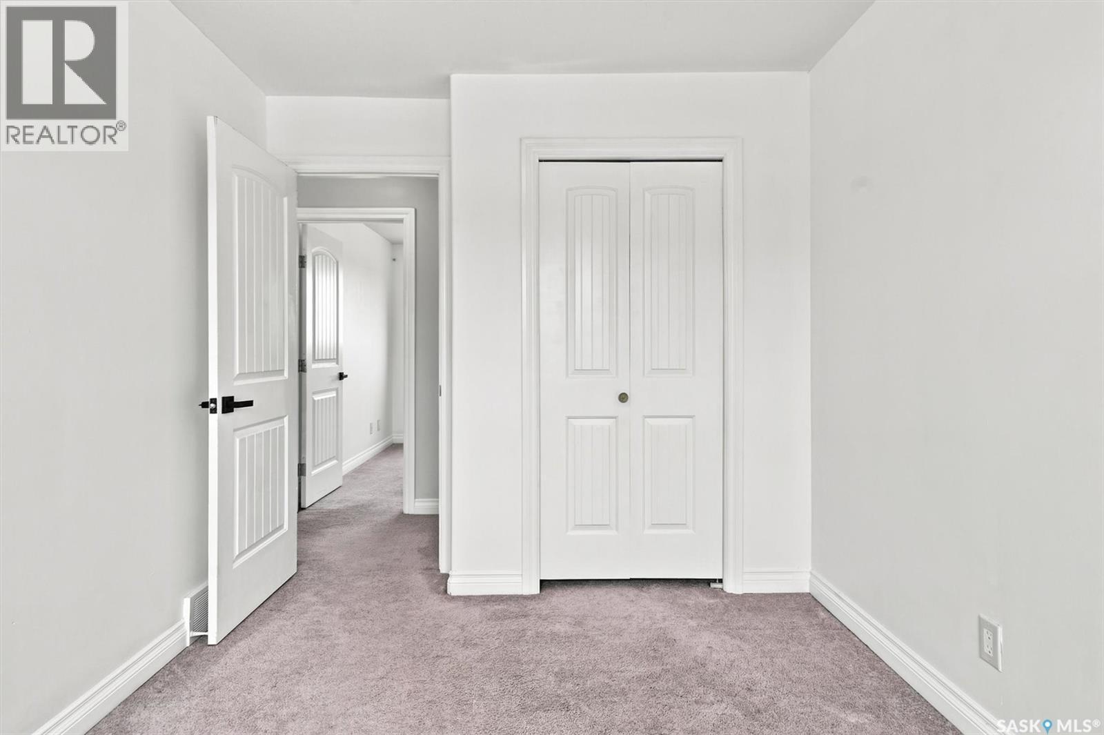 6 118 Hampton Circle, Saskatoon, SK