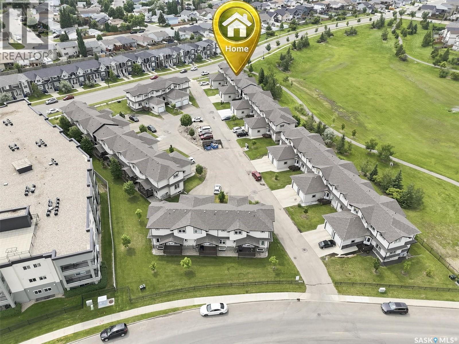 6 118 Hampton Circle, Saskatoon, SK