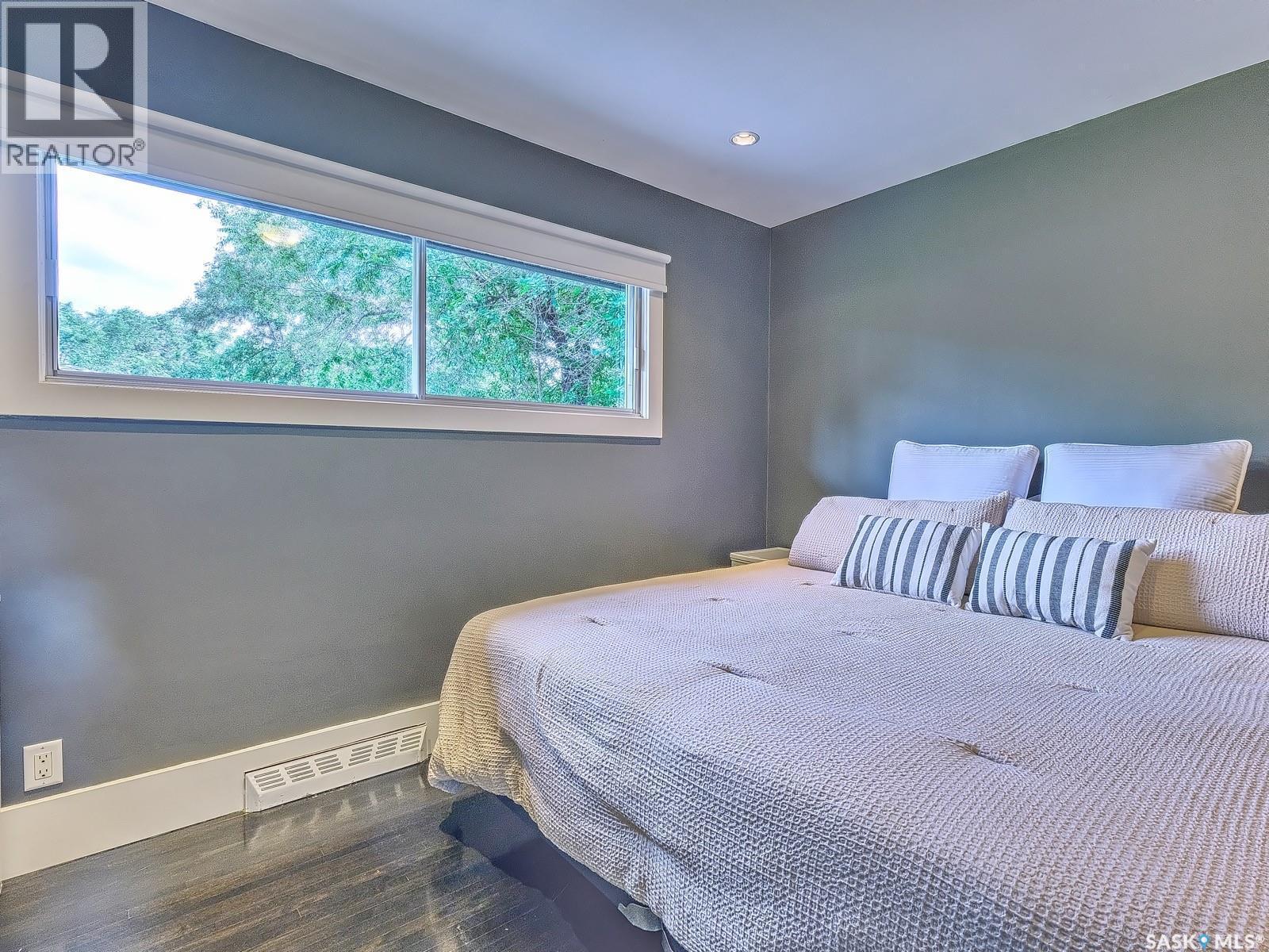 312 4Th Avenue E, Rosetown, SK