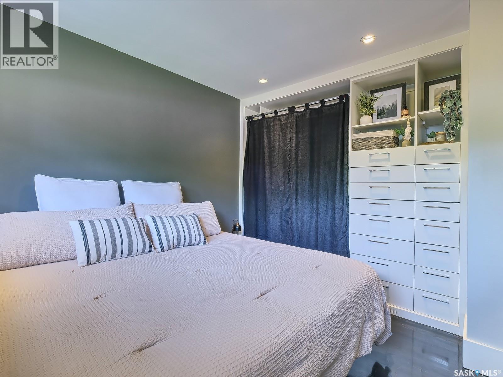 312 4Th Avenue E, Rosetown, SK