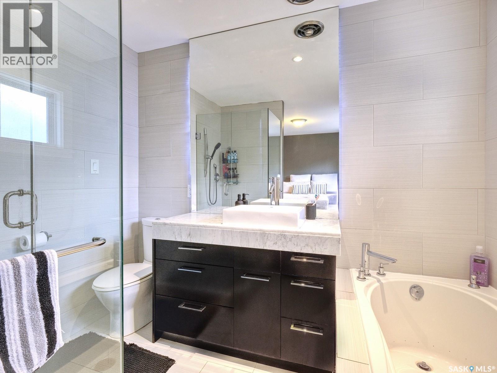 312 4Th Avenue E, Rosetown, SK