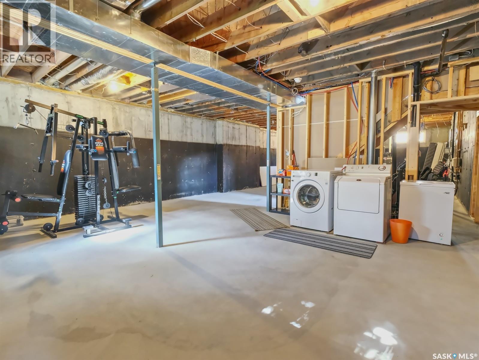 312 4Th Avenue E, Rosetown, SK