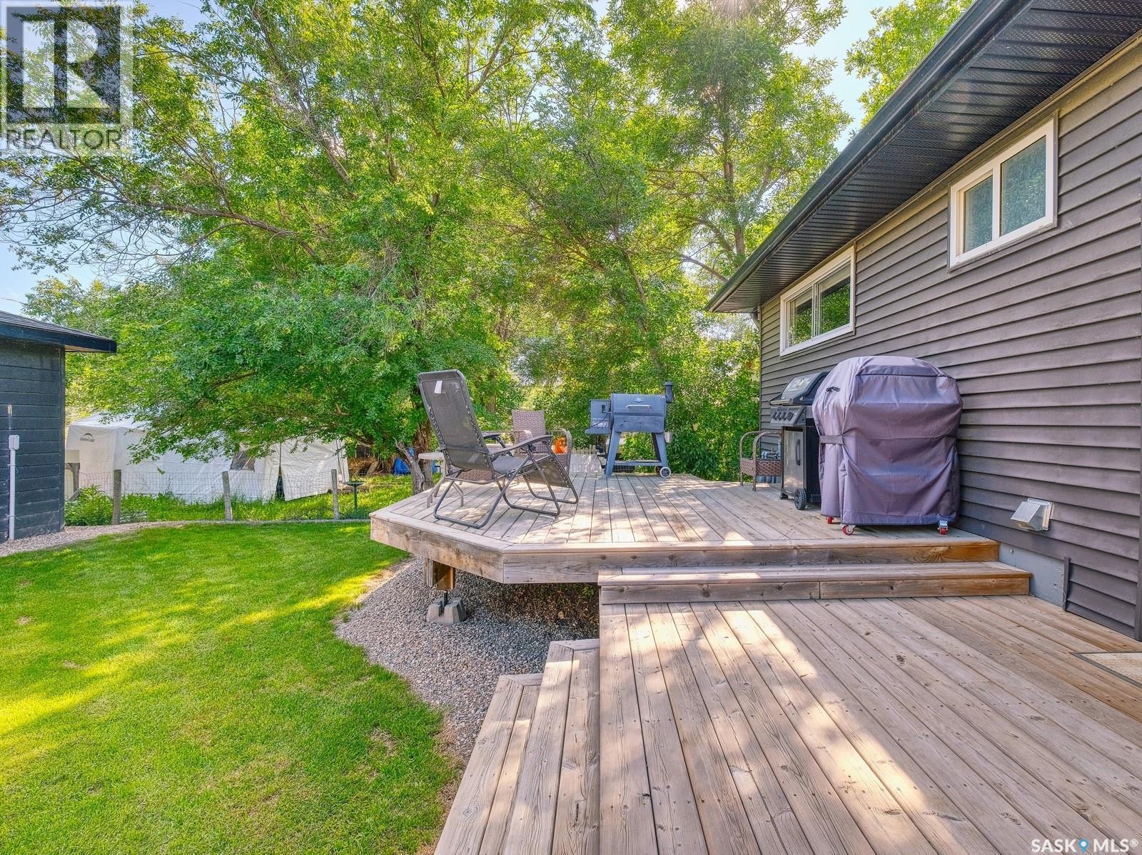 312 4Th Avenue E, Rosetown, SK
