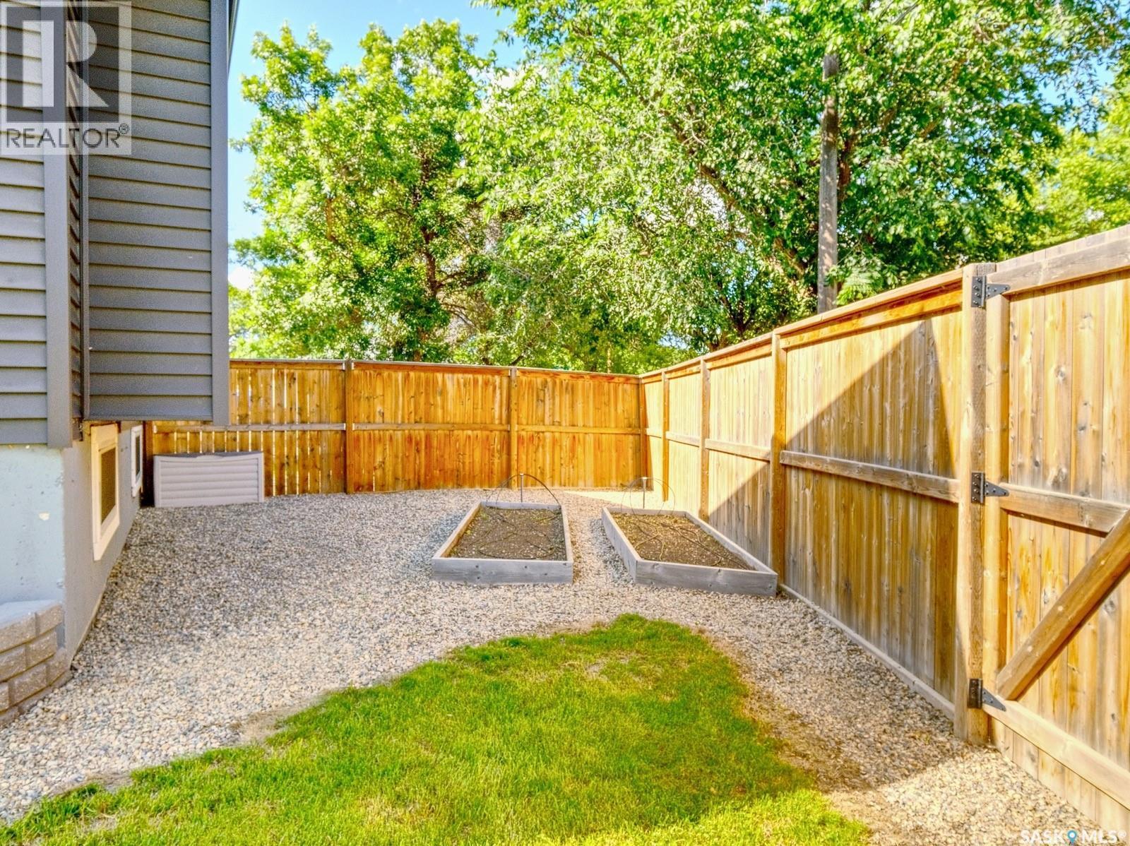 312 4Th Avenue E, Rosetown, SK