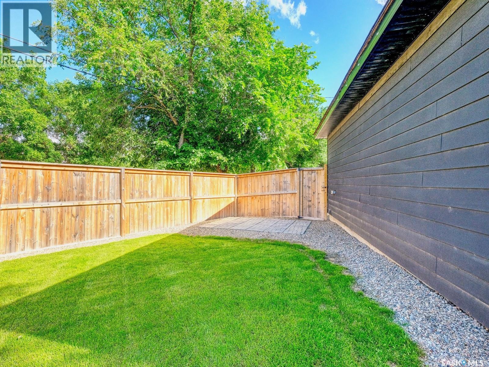 312 4Th Avenue E, Rosetown, SK
