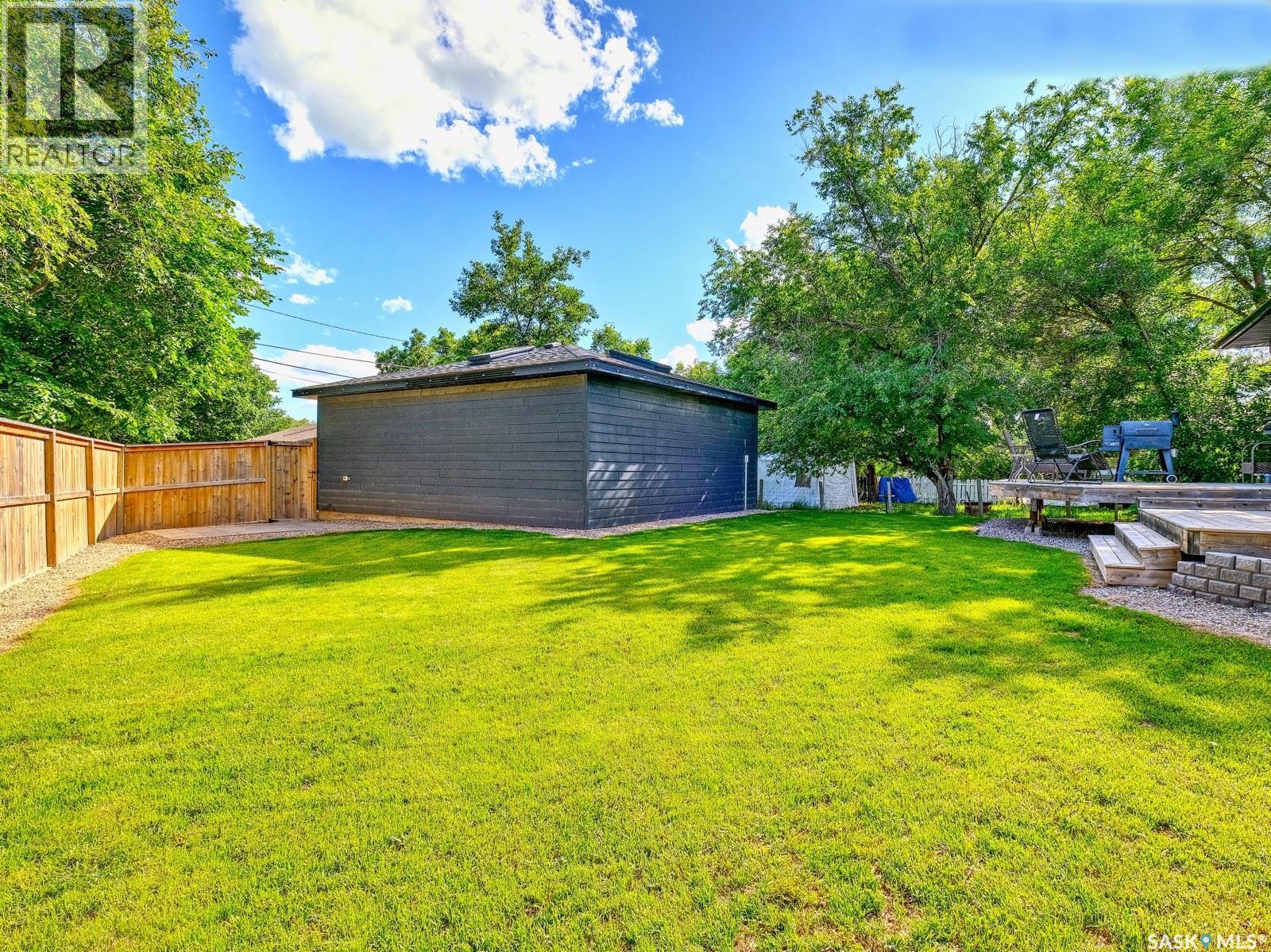 312 4Th Avenue E, Rosetown, SK