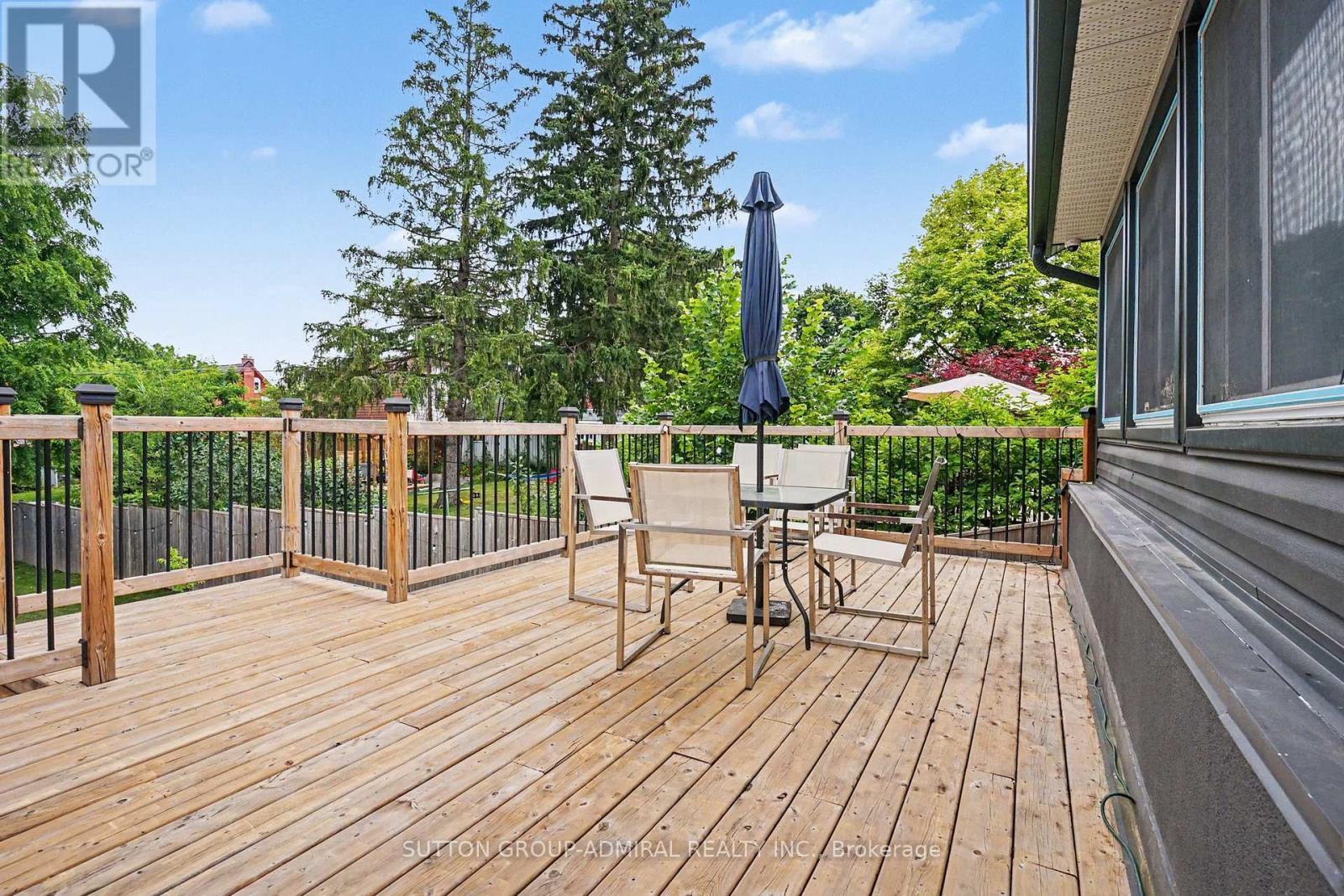 406 Stirling Avenue S, Kitchener, ON
