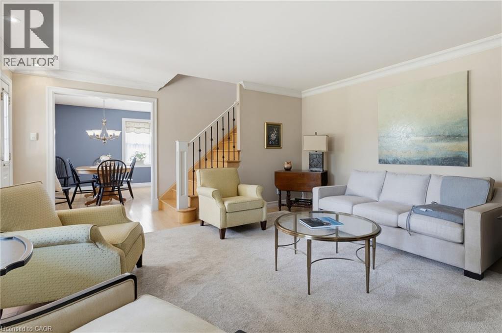 5276 Dickenson Road E, Hamilton, ON