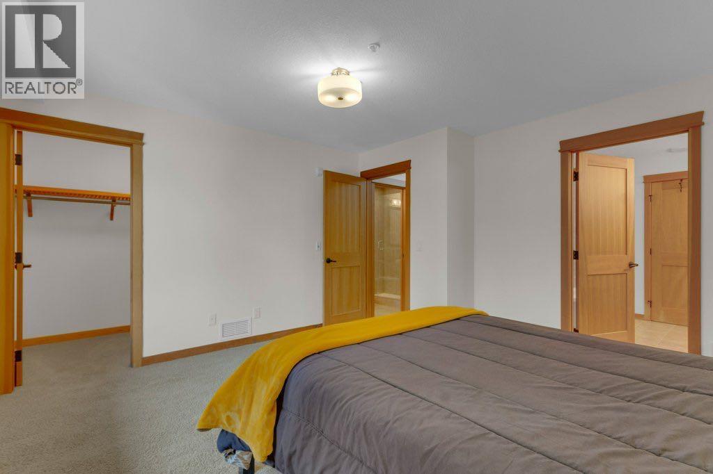 5102, 101E Stewart Creek Landing, Canmore, AB