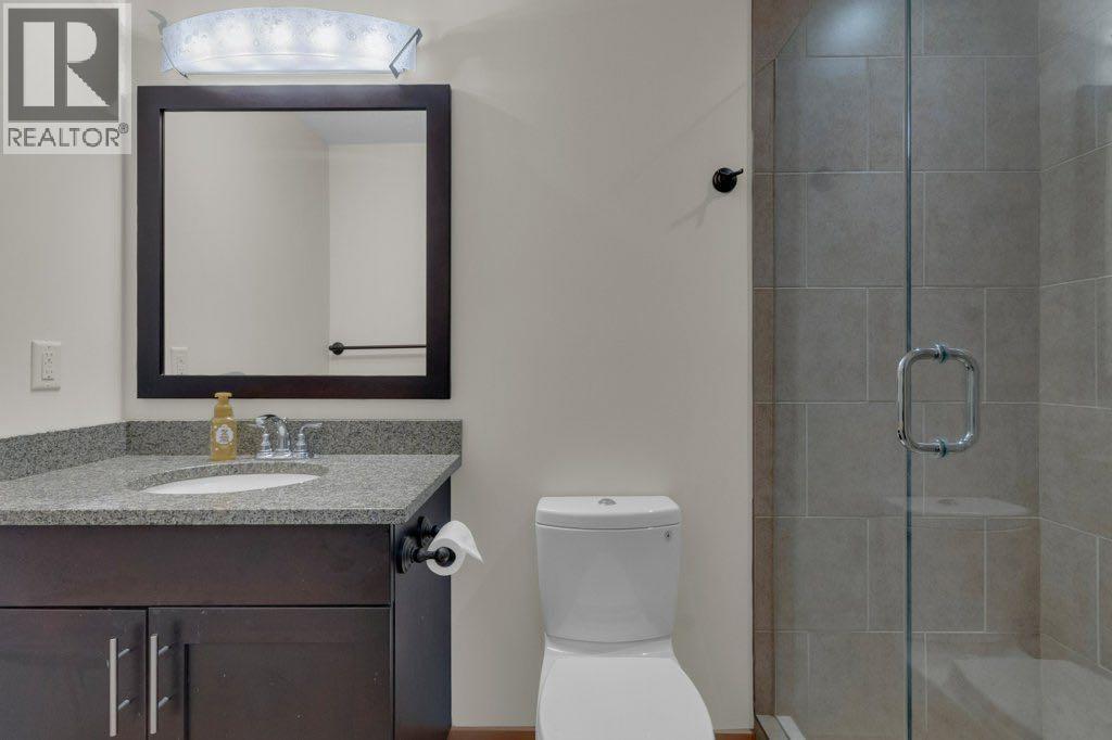 5102, 101E Stewart Creek Landing, Canmore, AB