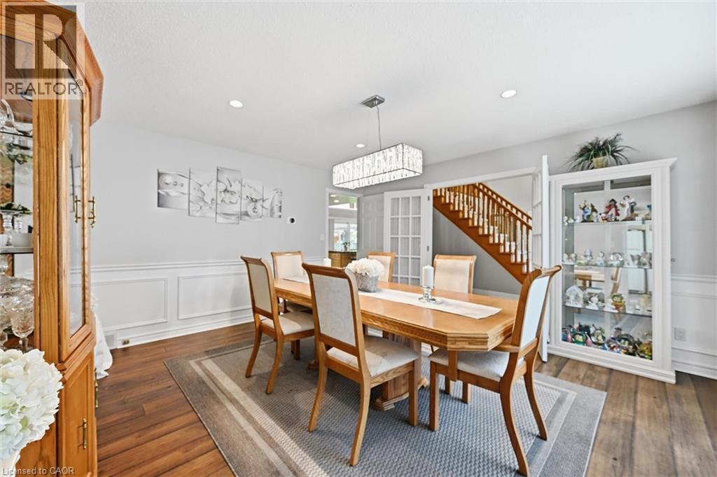 1 Idared Road, Carlisle, ON - Indoor Photo Showing Dining Room