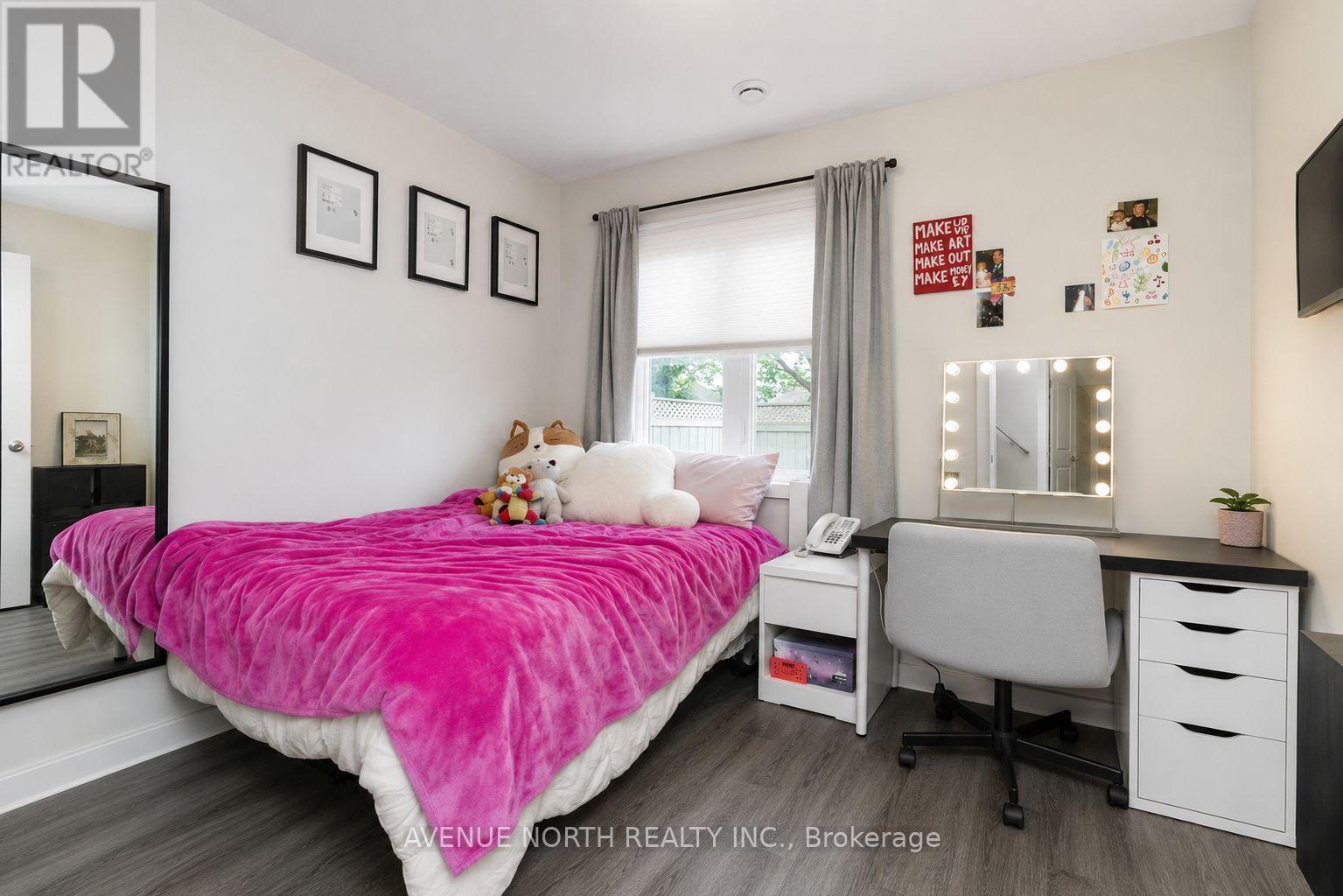 206 Blackburn Avenue, Ottawa, ON