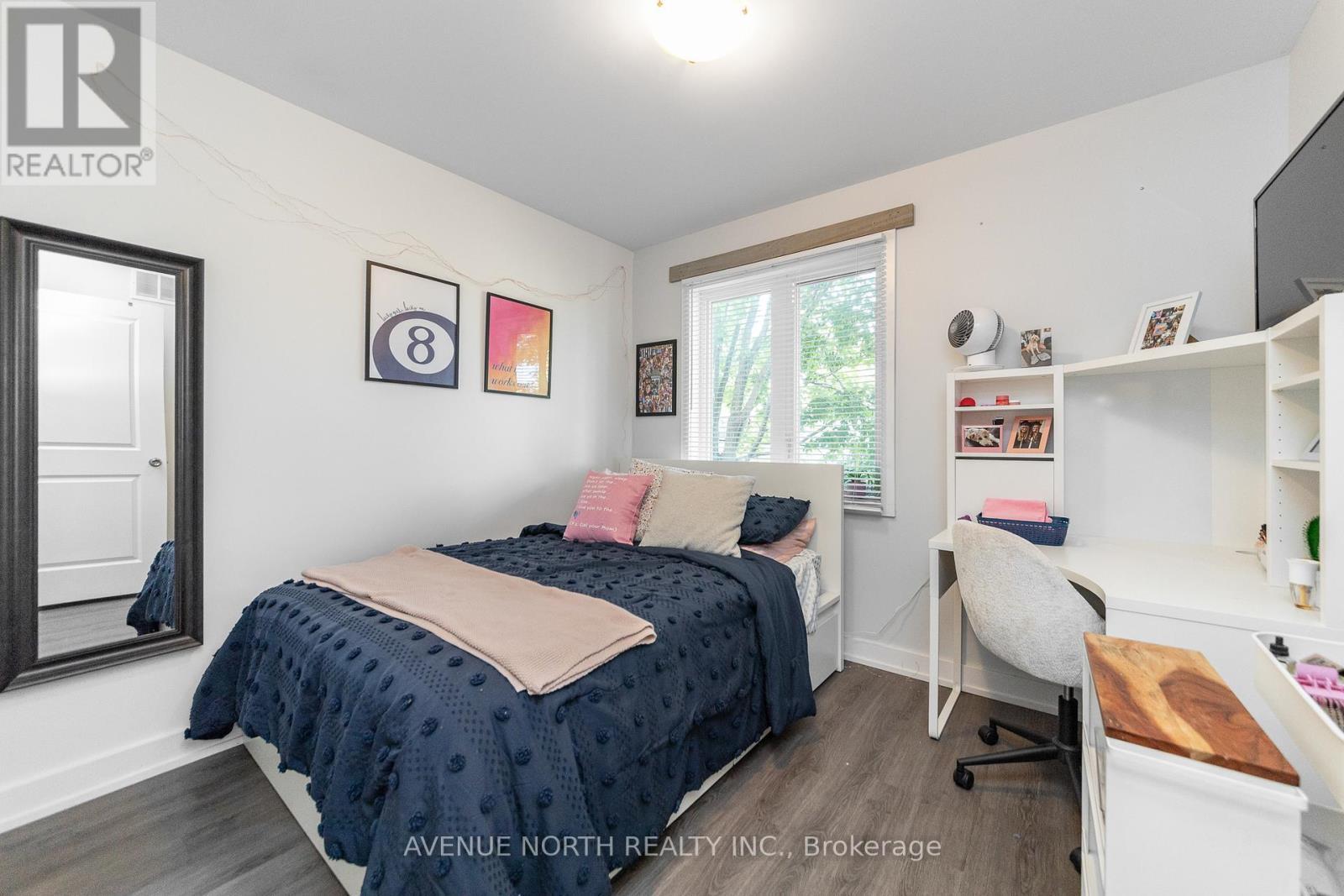 206 Blackburn Avenue, Ottawa, ON