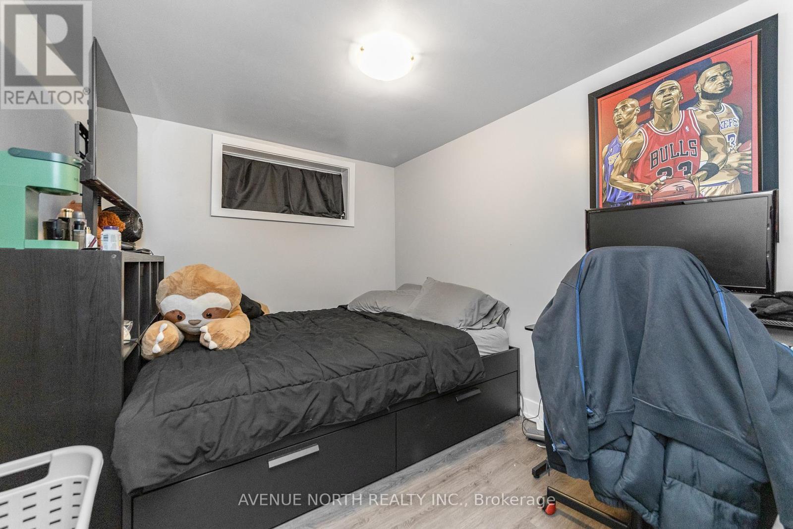 206 Blackburn Avenue, Ottawa, ON