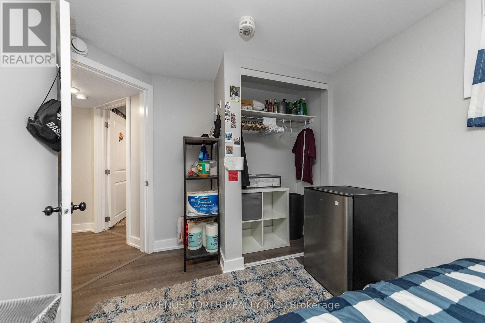 206 Blackburn Avenue, Ottawa, ON