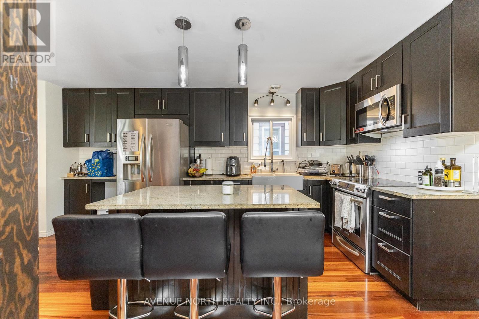 206 Blackburn Avenue, Ottawa, ON